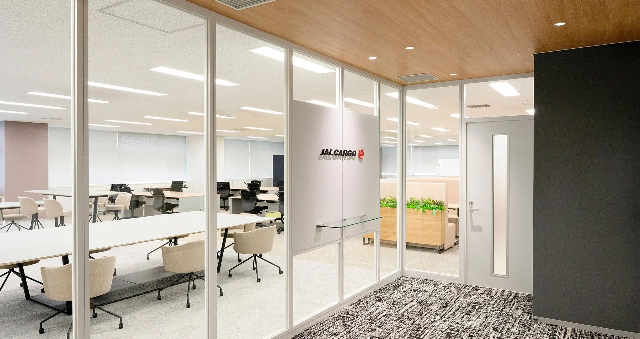 事例:株式会社JALカーゴサービス 様