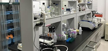 理化学系学部の機材