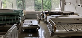 病棟の什器備品